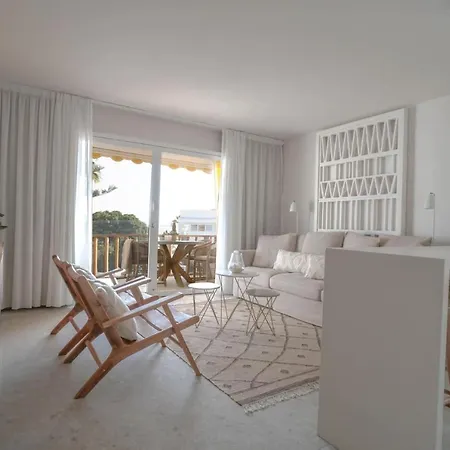 Agustino Apartamento *